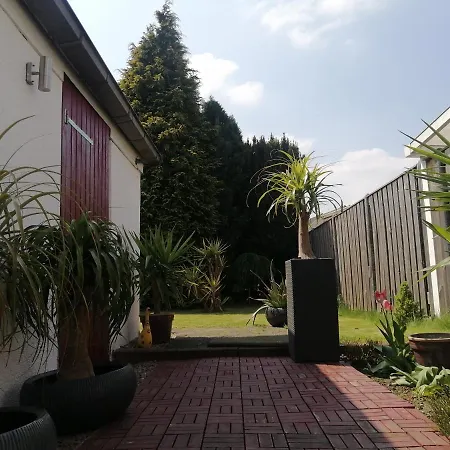 Border Bliss - Private With Bathroom In A Cozy Privatunterkunft