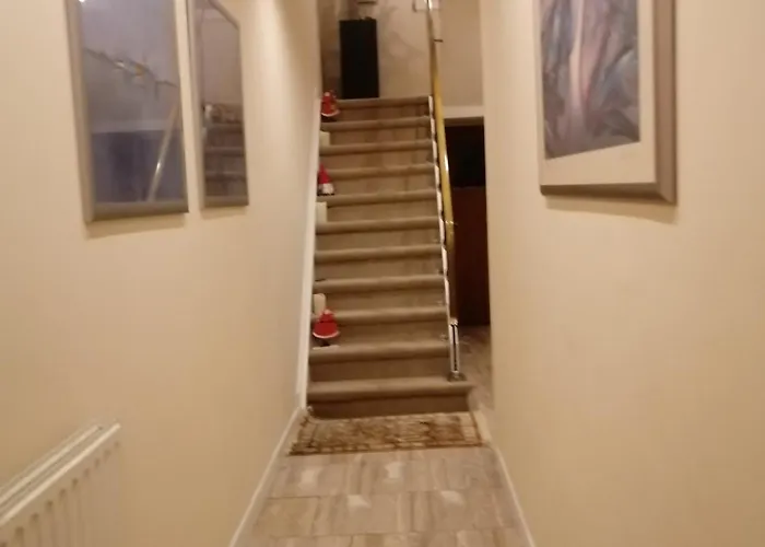 בית אירוח Border Bliss - Private With Bathroom In A Cozy *